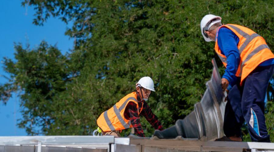 Professional gutter cleaning in Donnelly, ID